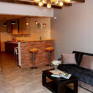 tbilisi-trinity-apartment.alltbilisihotels.com/
